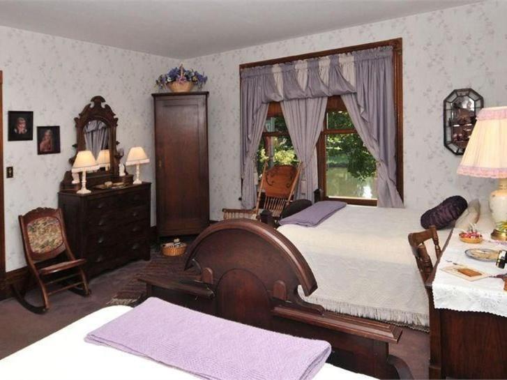 Victorian Loft Bed And Breakfast เคลียร์ฟิลด์ ภายนอก รูปภาพ