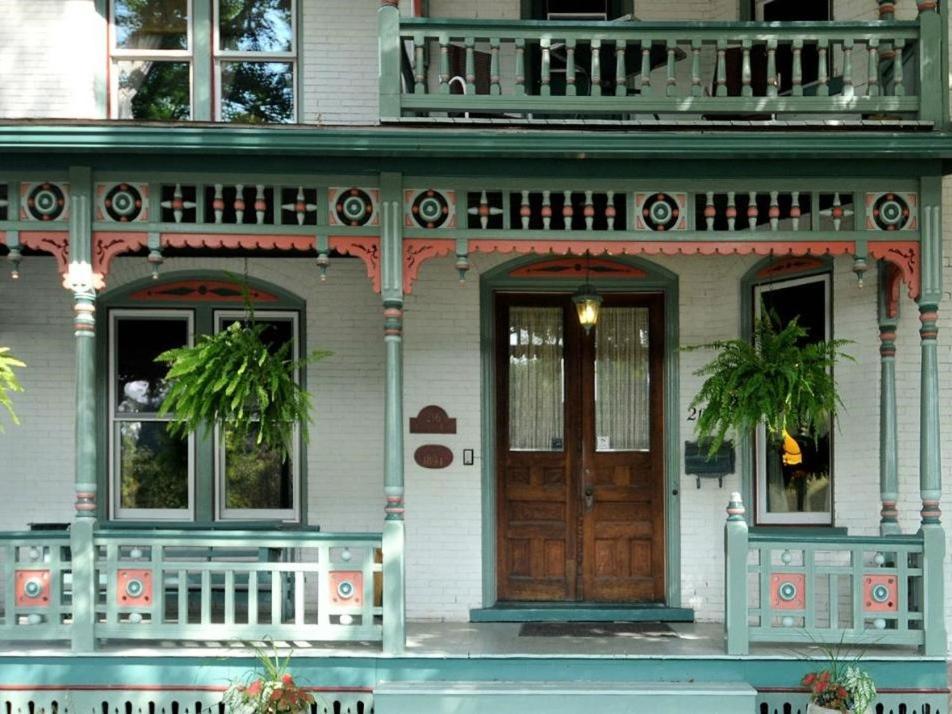 Victorian Loft Bed And Breakfast เคลียร์ฟิลด์ ภายนอก รูปภาพ